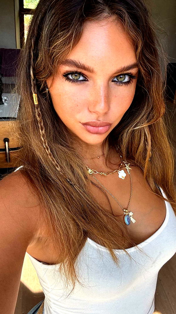 joell_perry image ~ Altpins