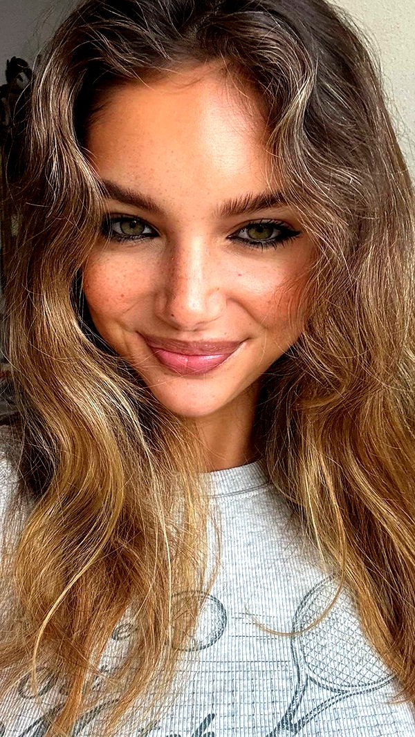 joell_perry image ~ Altpins