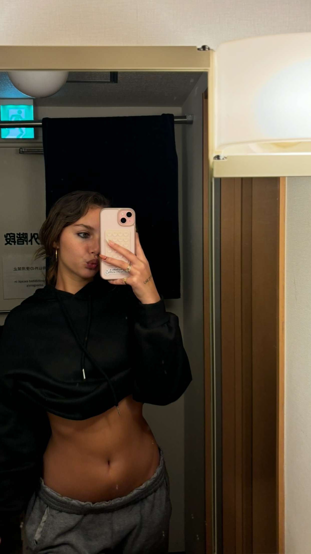 joell_perry snapchat image archive image