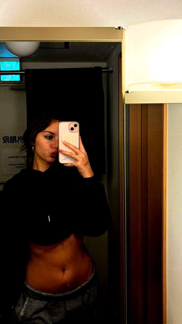 joell_perry image ~ Altpins