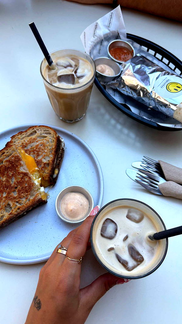 joell_perry image ~ Altpins