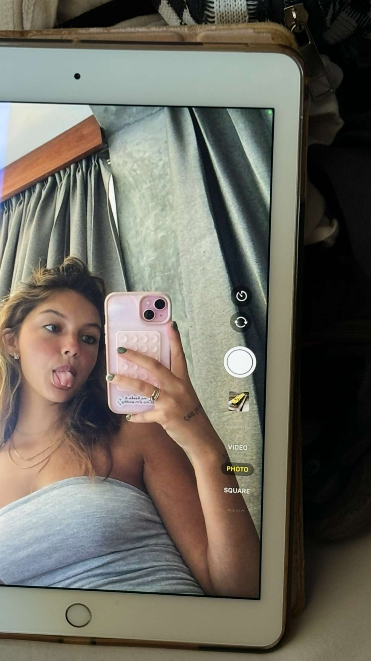 joell_perry snapchat image archive image