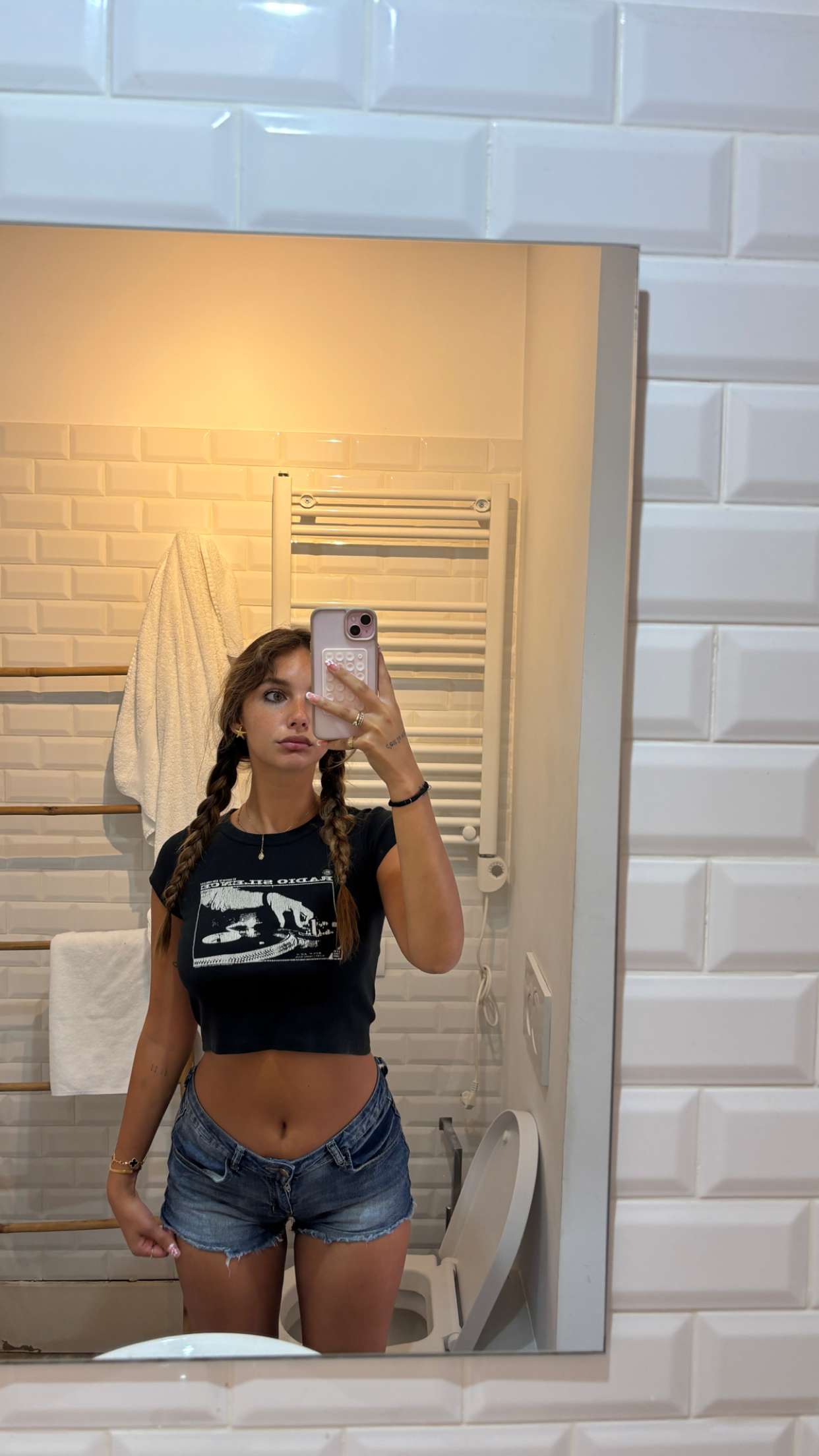 joell_perry snapchat image archive image