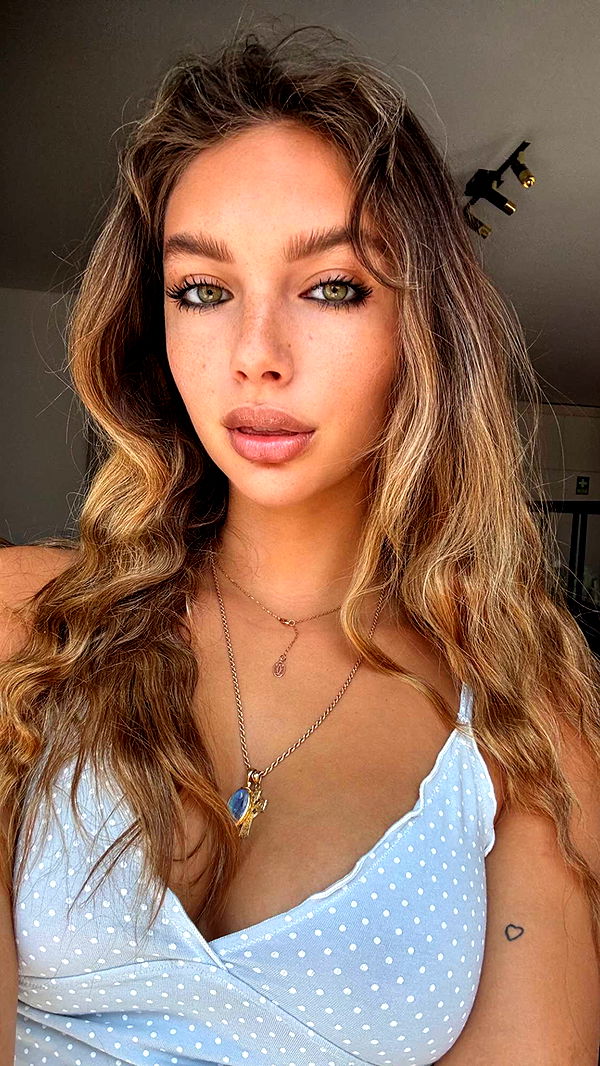 joell_perry image ~ Altpins