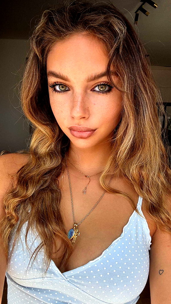 joell_perry image ~ Altpins