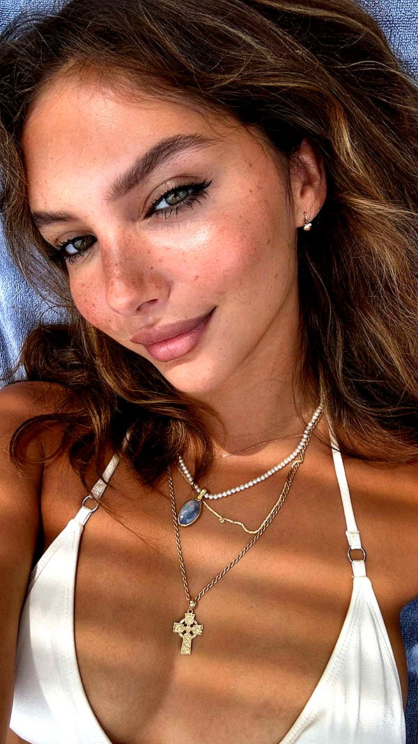 joell_perry image ~ Altpins