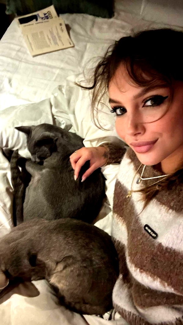 joell_perry image ~ Altpins