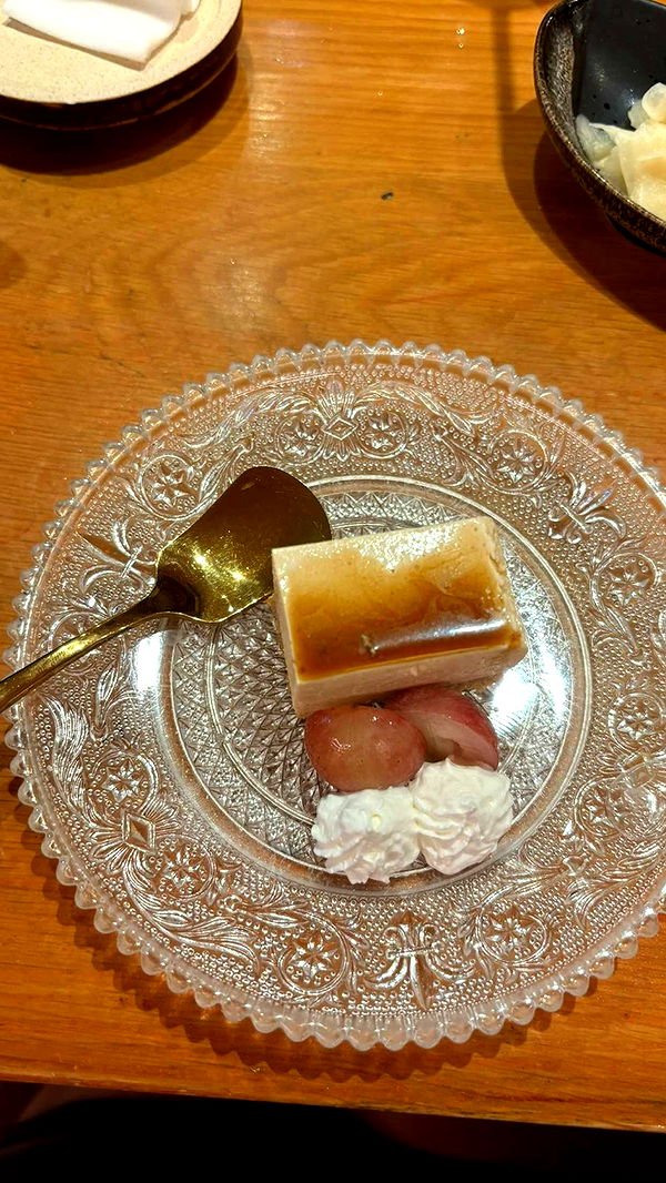 joell_perry image ~ Altpins