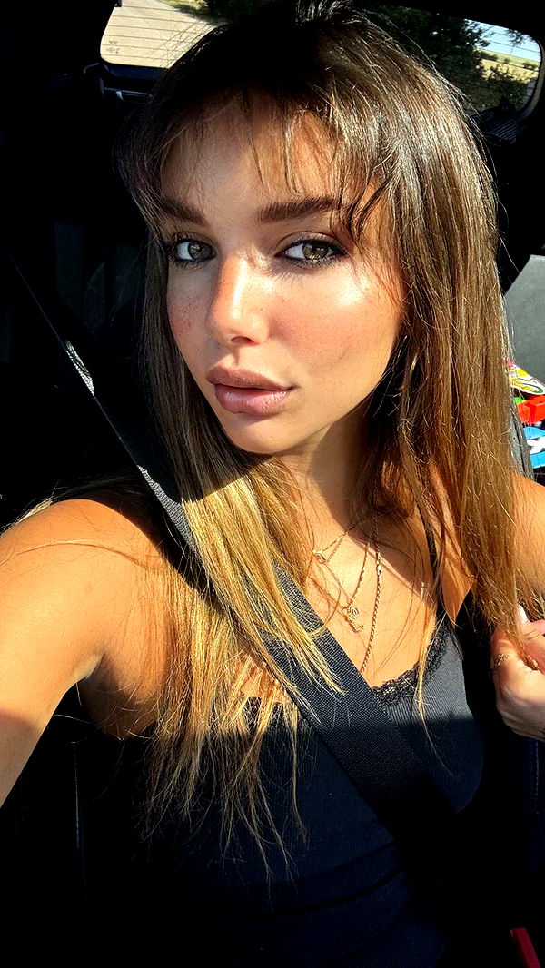 joell_perry image ~ Altpins