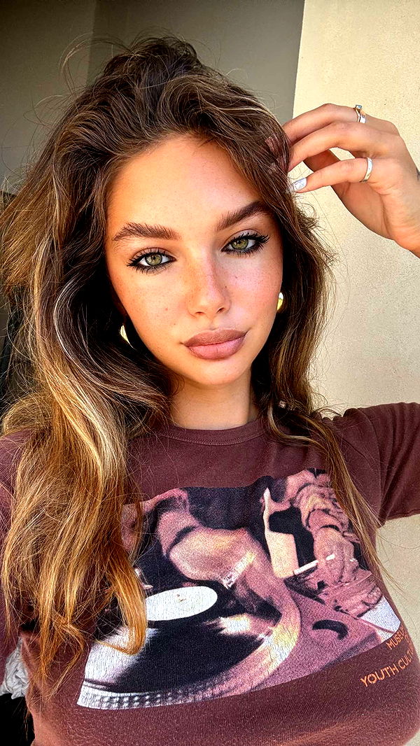 joell_perry image ~ Altpins