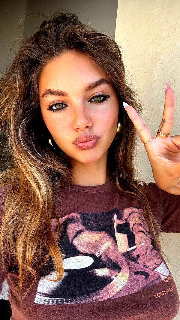 joell_perry image ~ Altpins