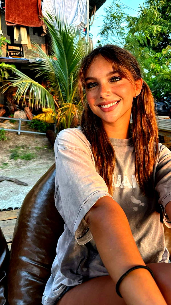 joell_perry image ~ Altpins