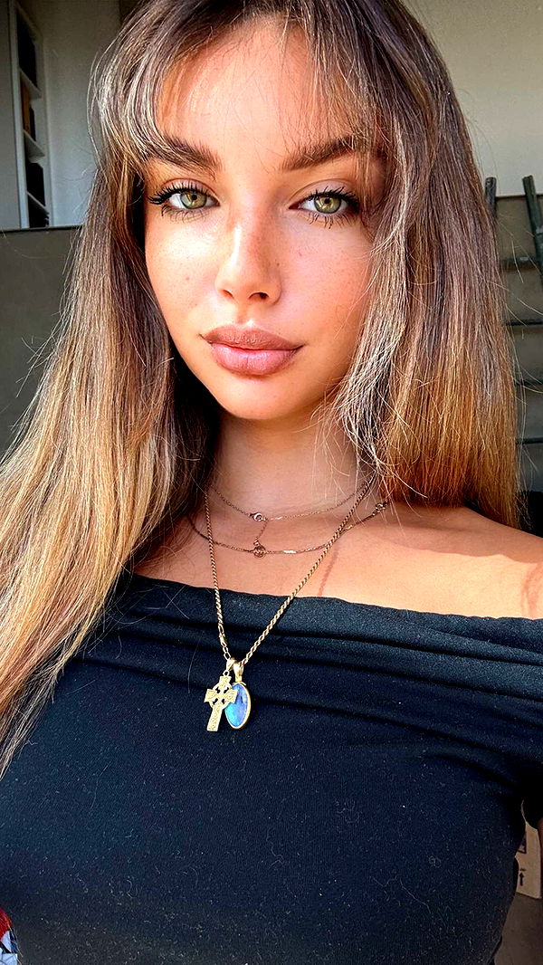 joell_perry image ~ Altpins