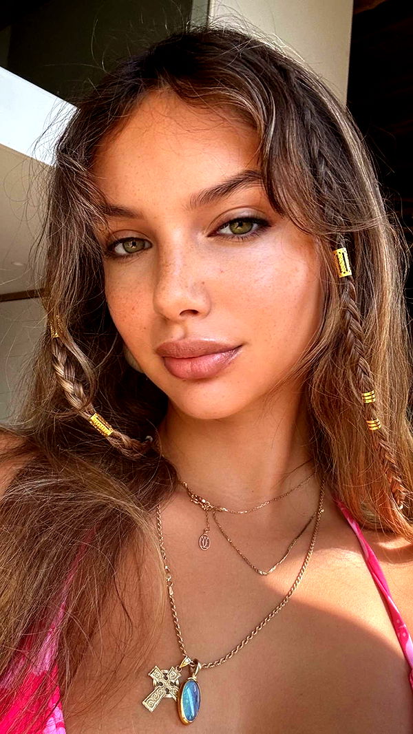 joell_perry image ~ Altpins