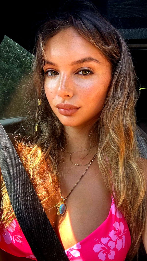 joell_perry image ~ Altpins