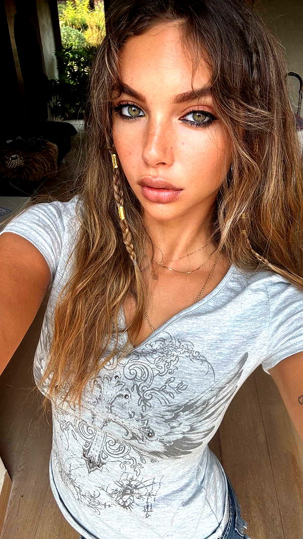 joell_perry image ~ Altpins