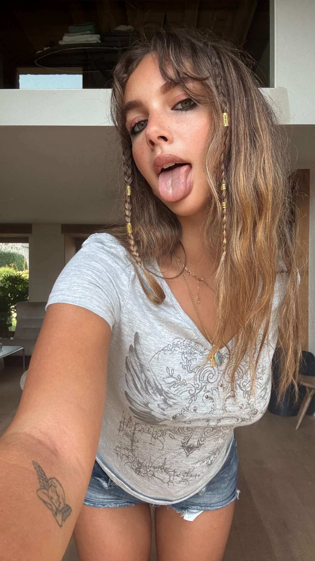 joell_perry snapchat image archive image