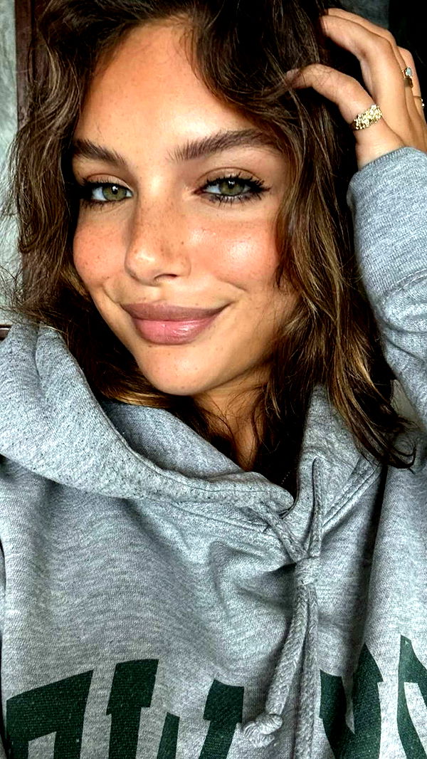 joell_perry image ~ Altpins