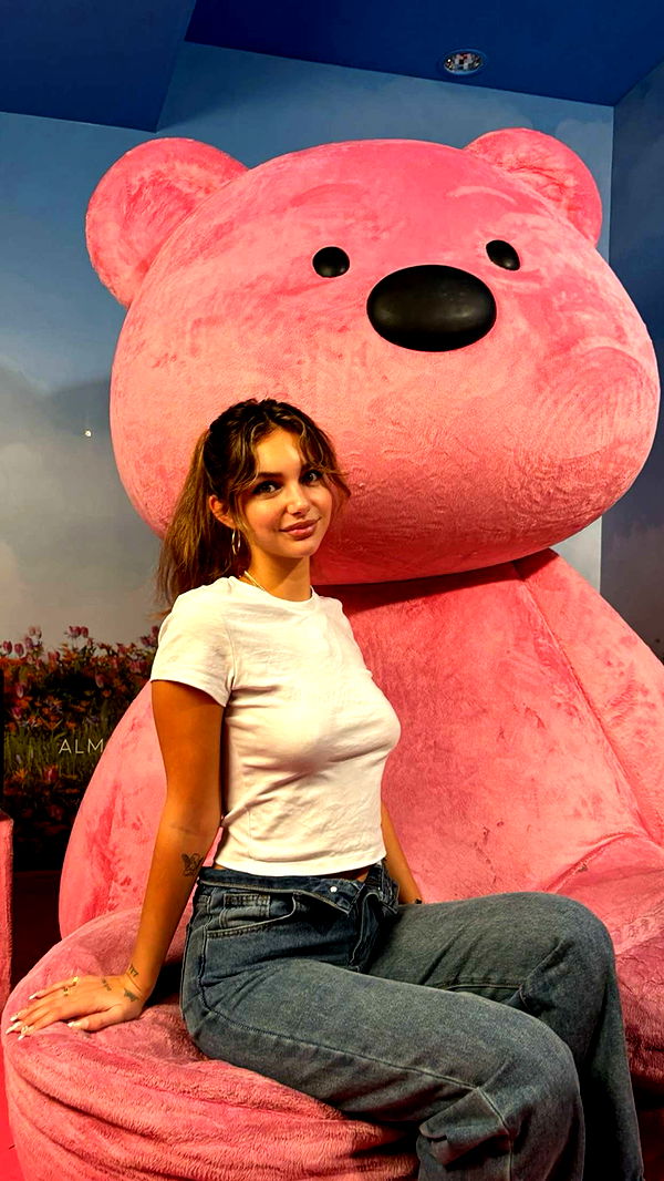 joell_perry image ~ Altpins