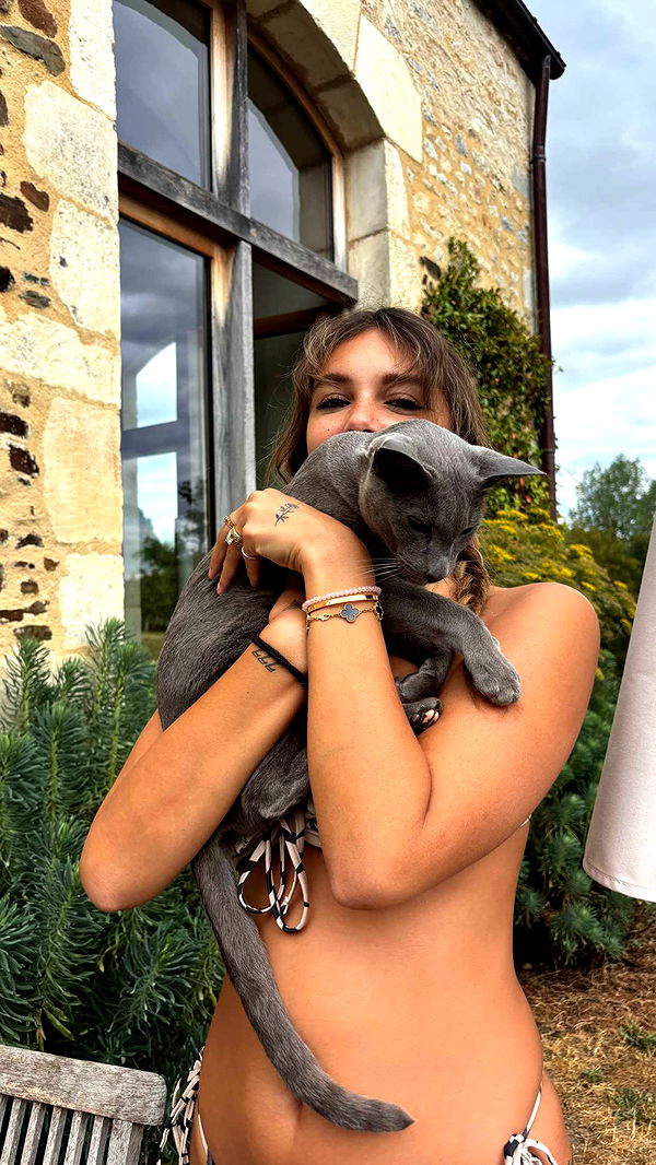 joell_perry image ~ Altpins