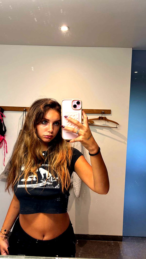 joell_perry image ~ Altpins