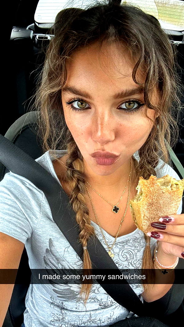 joell_perry image ~ Altpins