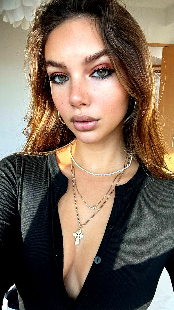 joell_perry image ~ Altpins