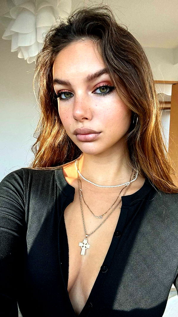 joell_perry image ~ Altpins