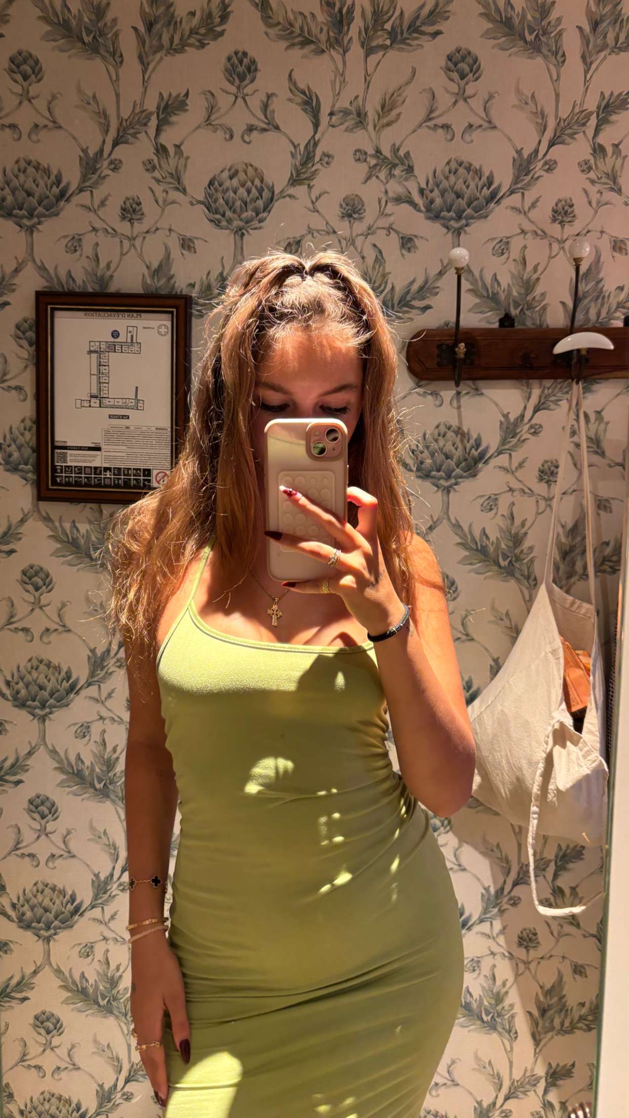 joell_perry snapchat image archive image