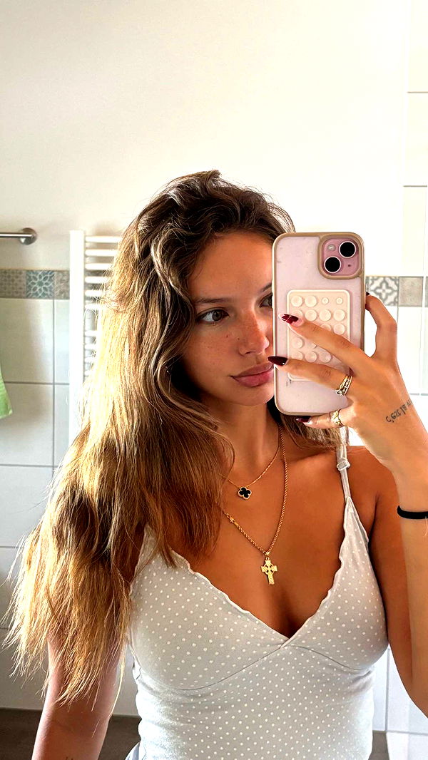 joell_perry image ~ Altpins