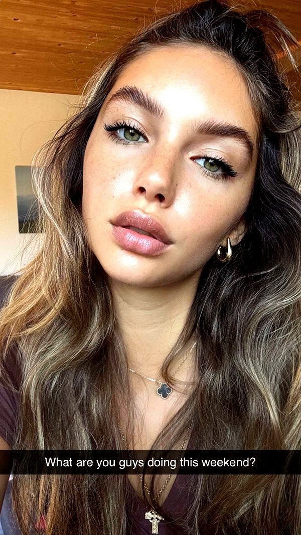 joell_perry snapchat image archive image