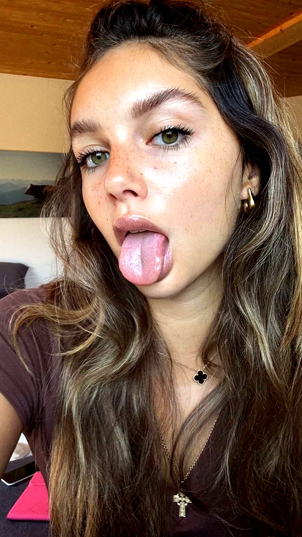 joell_perry snapchat image archive image