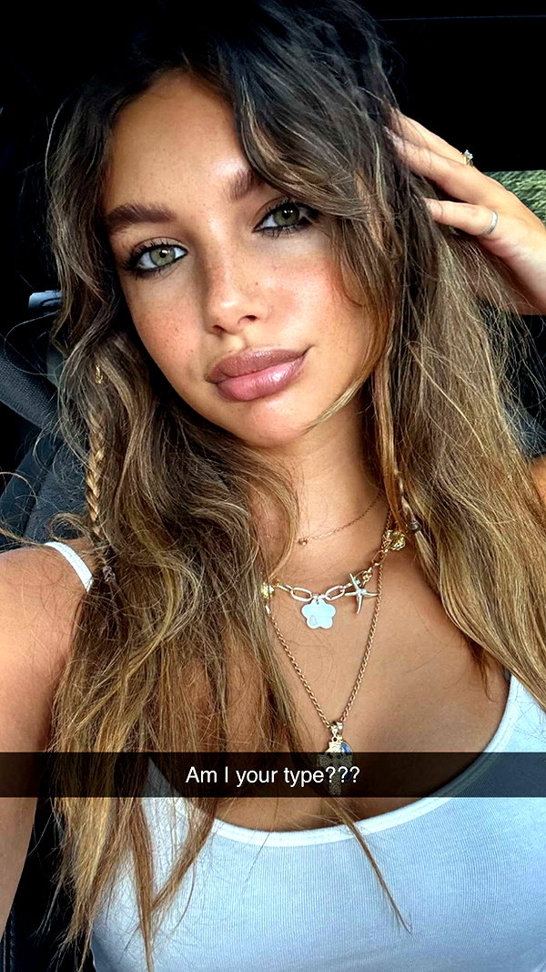 joell_perry snapchat image archive image