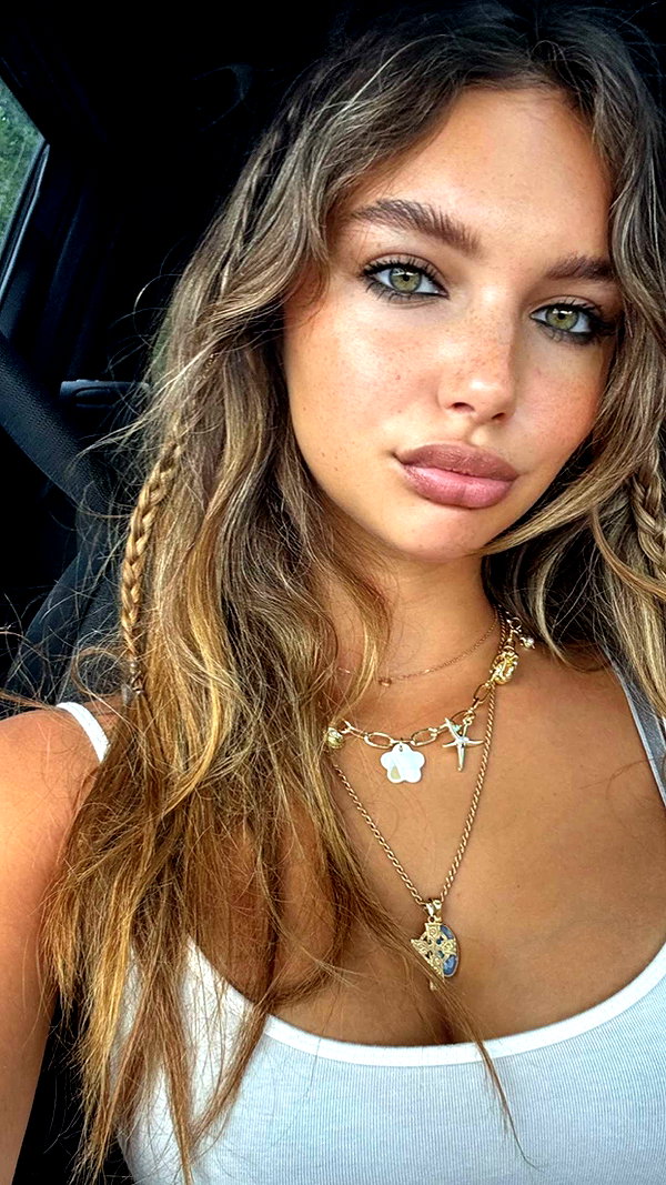 joell_perry snapchat image archive image