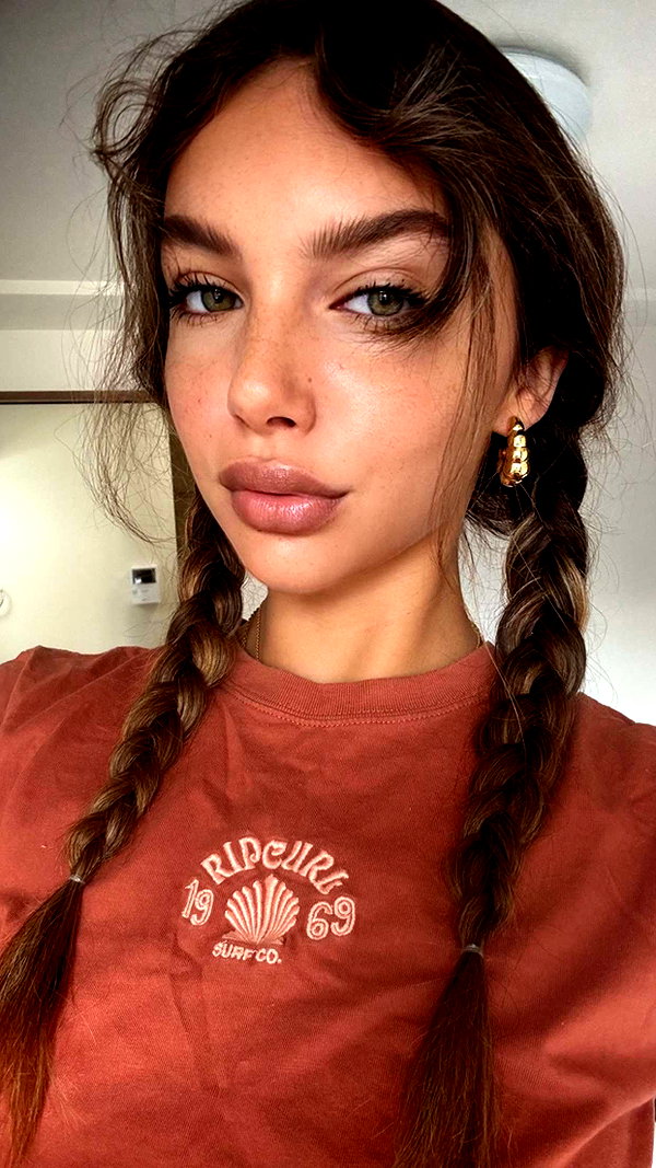 joell_perry snapchat image archive image