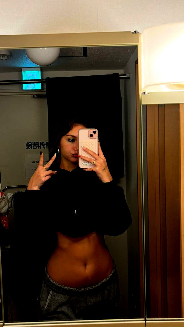 joell_perry snapchat image archive image