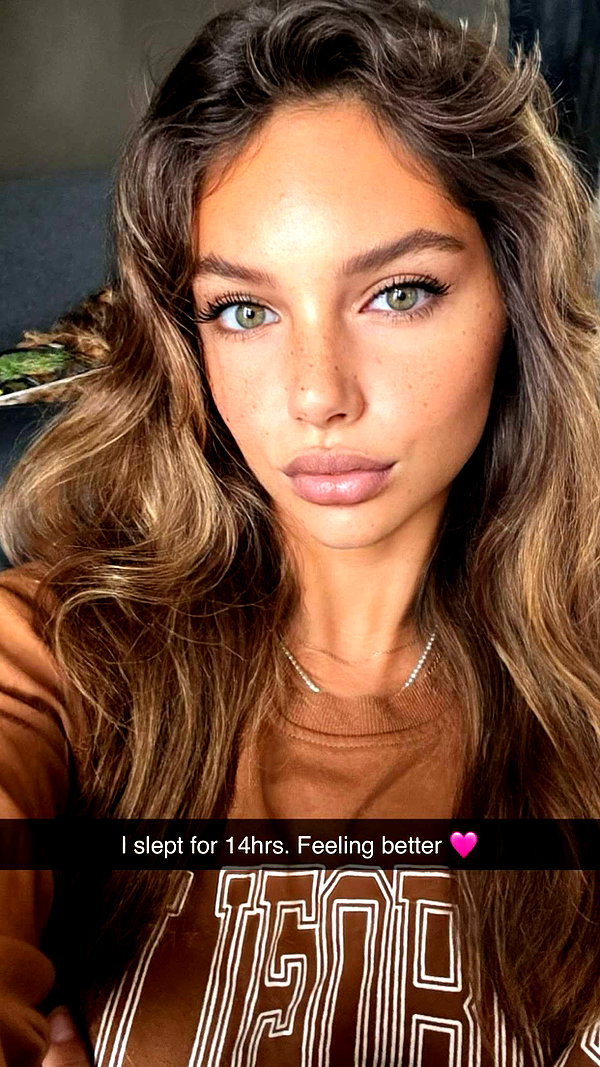 joell_perry snapchat image archive image