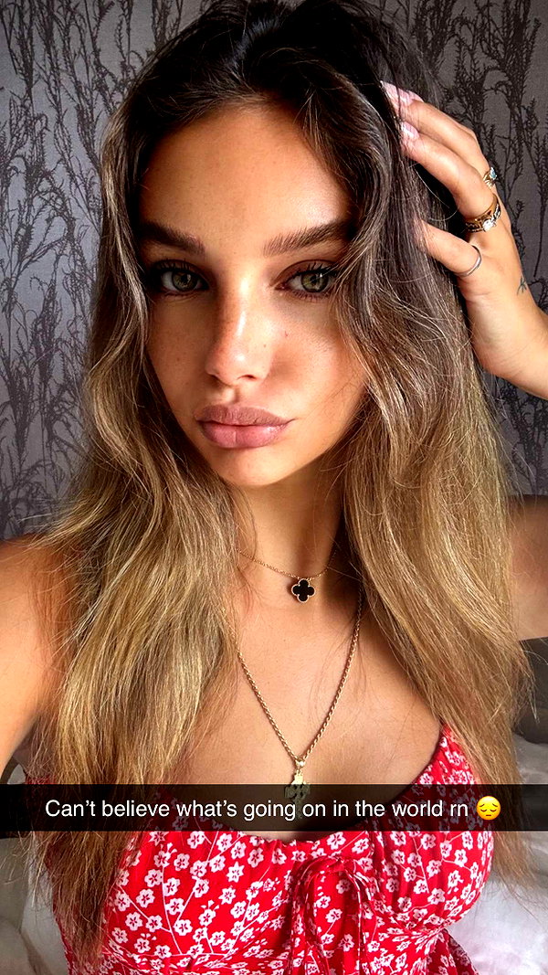 joell_perry snapchat image archive image