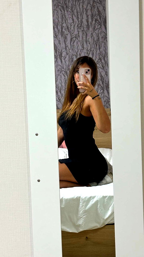 joell_perry snapchat image archive image