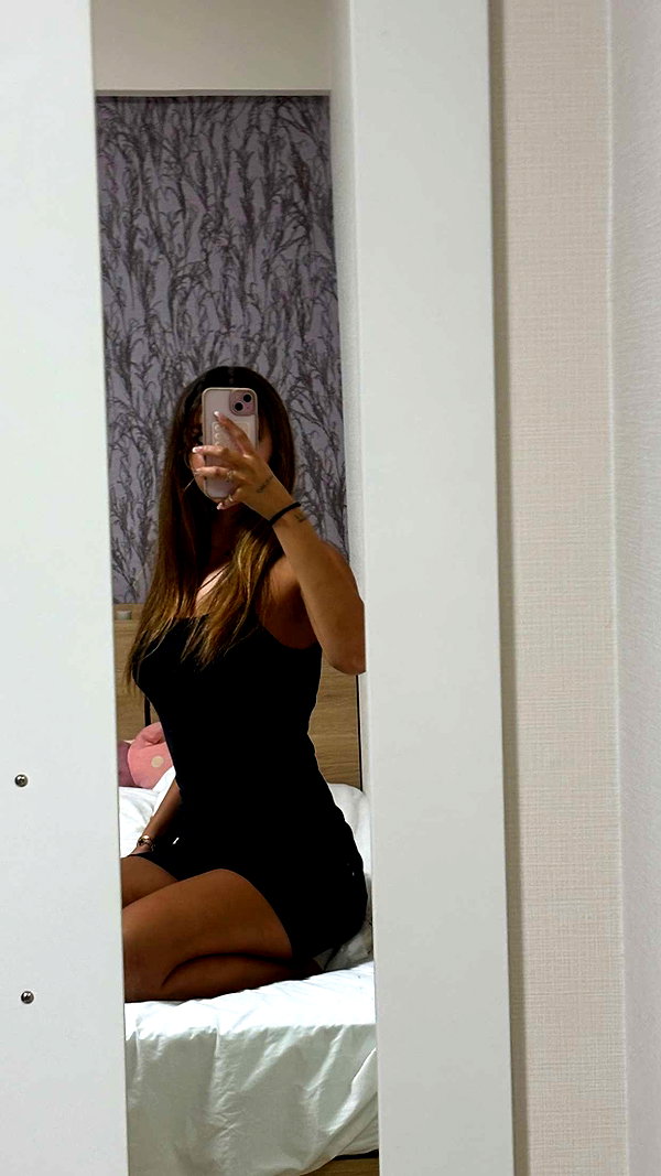joell_perry snapchat image archive image