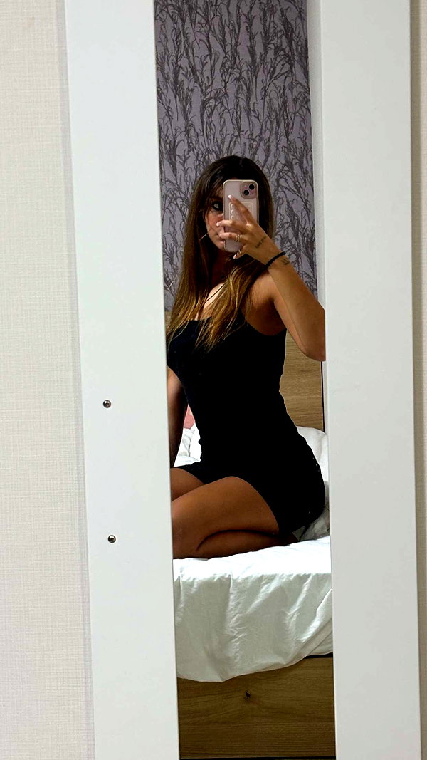 joell_perry snapchat image archive image