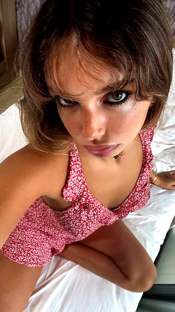 joell_perry snapchat image archive image