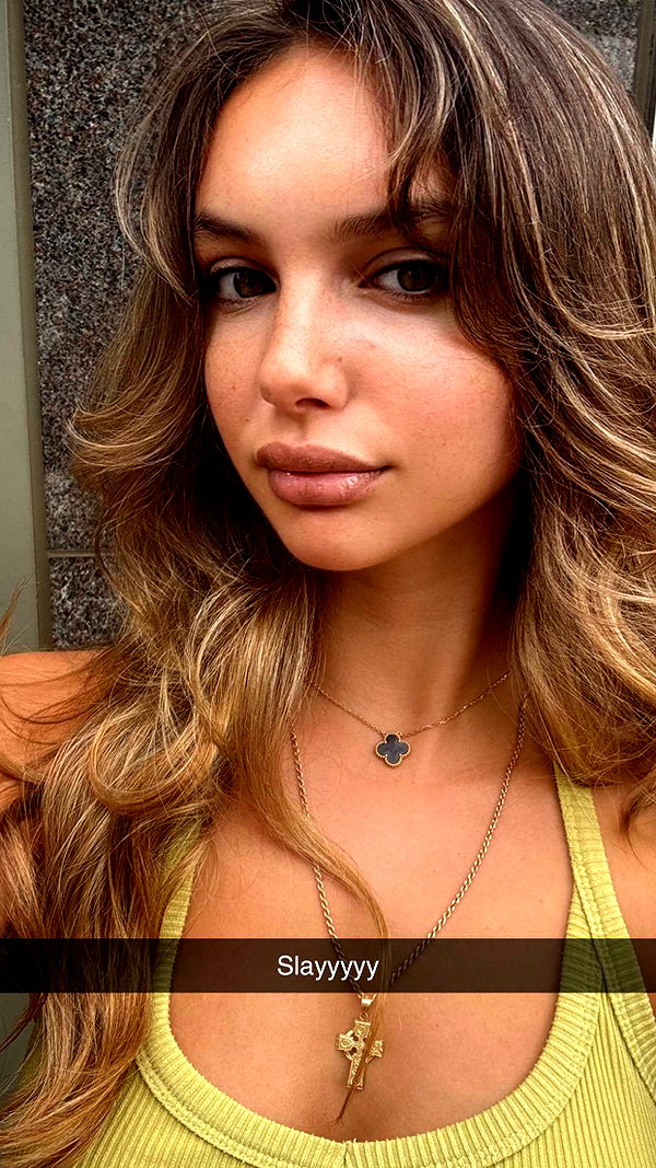 joell_perry snapchat image archive image