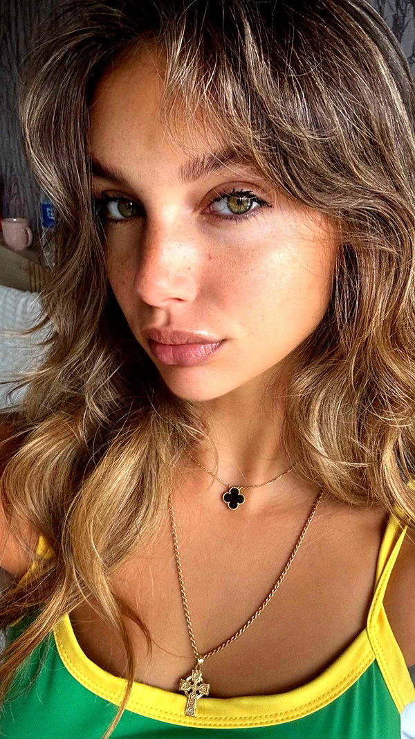 joell_perry snapchat image archive image