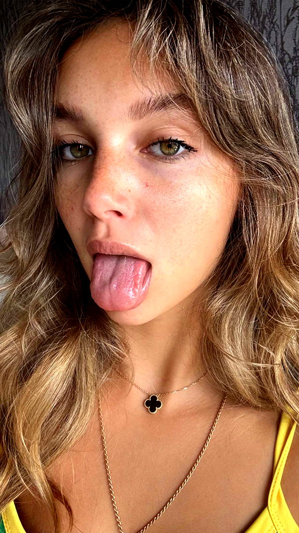 joell_perry snapchat image archive image