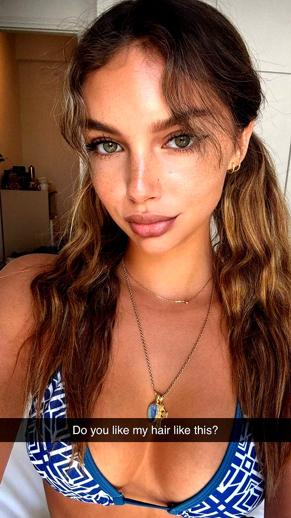 joell_perry snapchat image archive image
