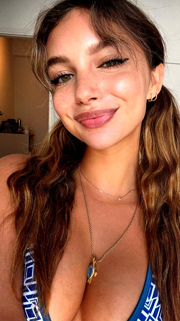 joell_perry snapchat image archive image
