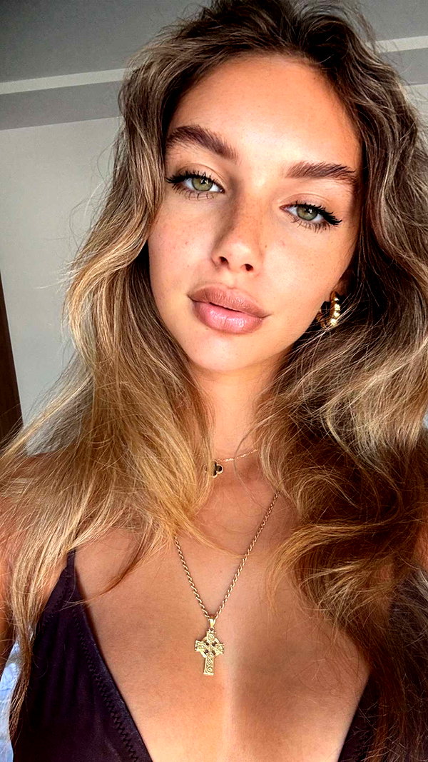 joell_perry snapchat image archive image