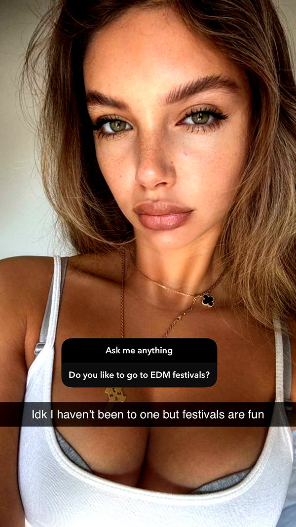joell_perry snapchat image archive image