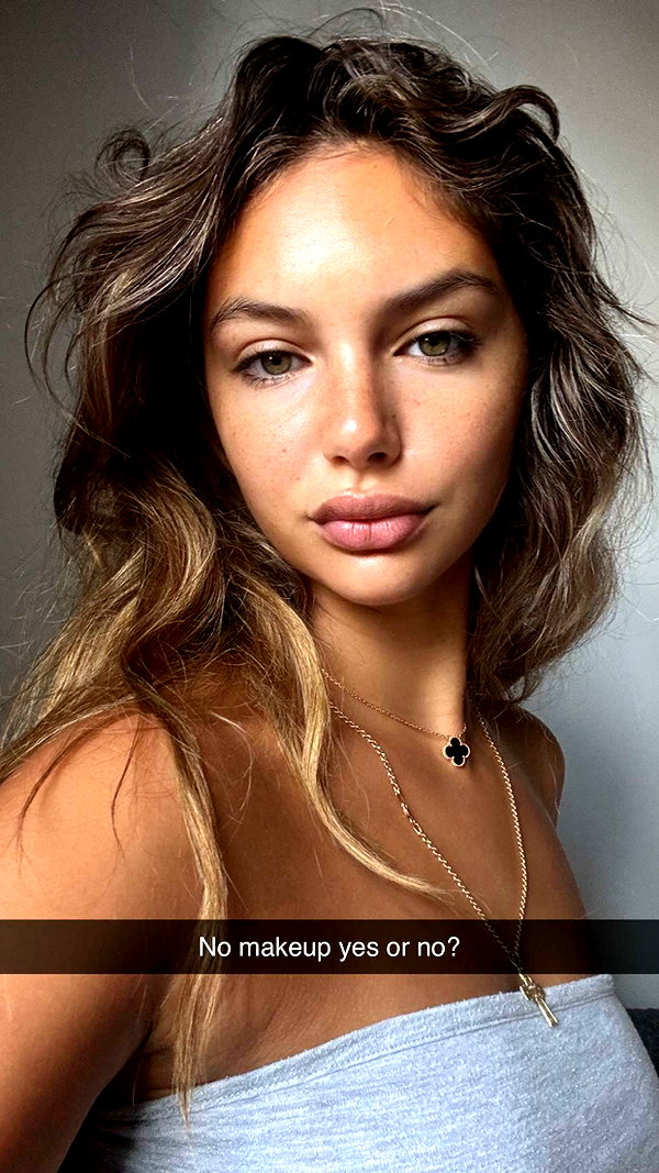joell_perry snapchat image archive image